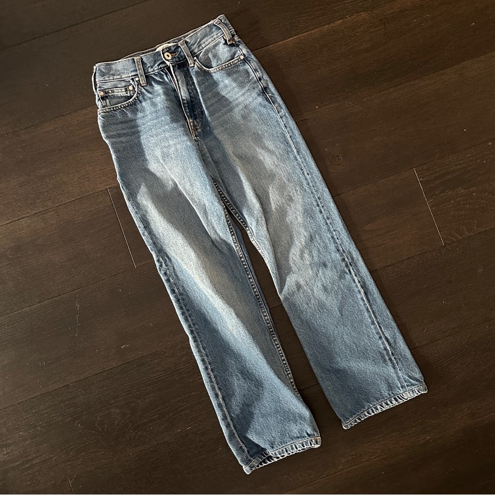 Gimaguas Straight Leg Jeans